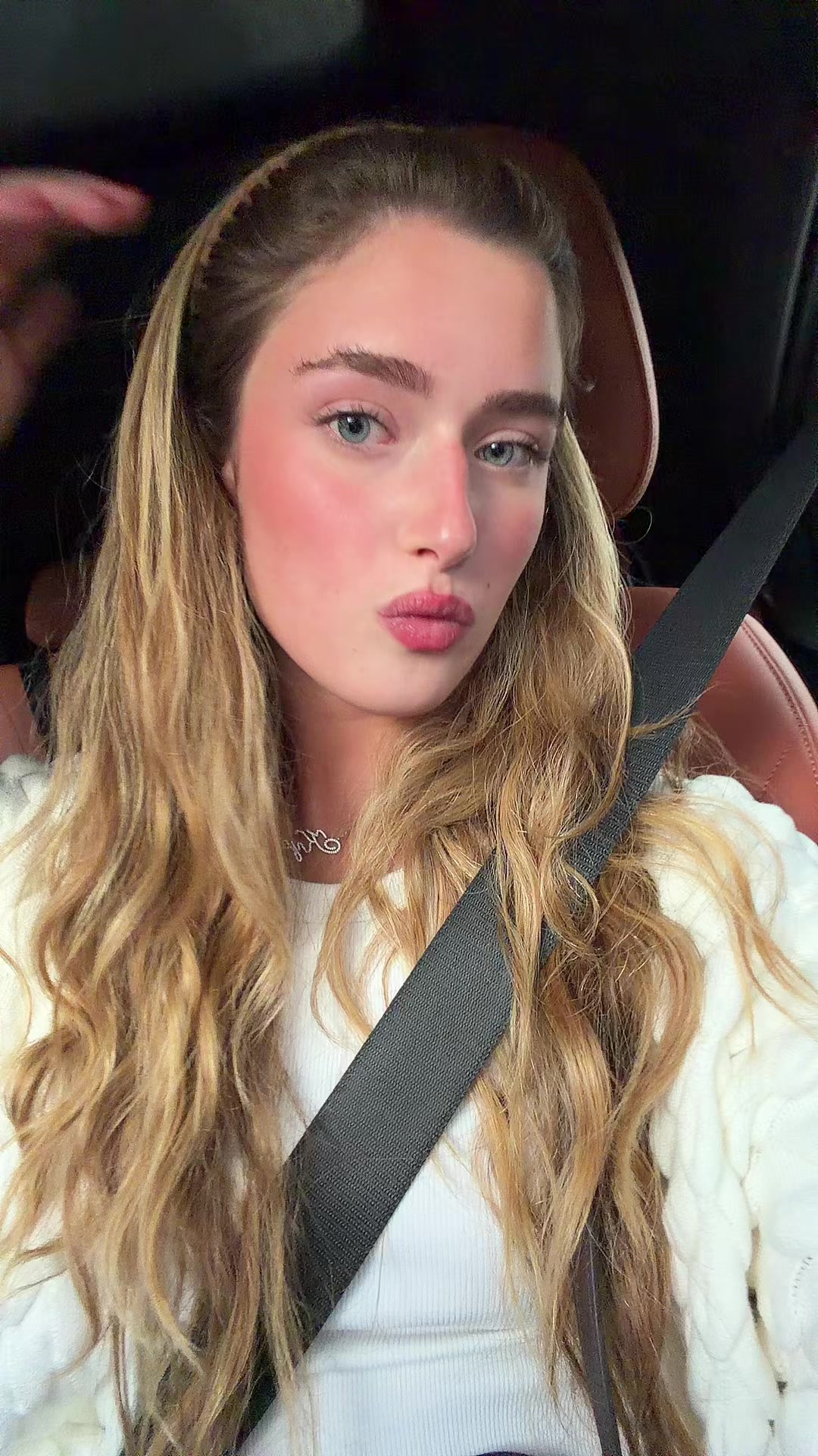 @KYARA KOGUT