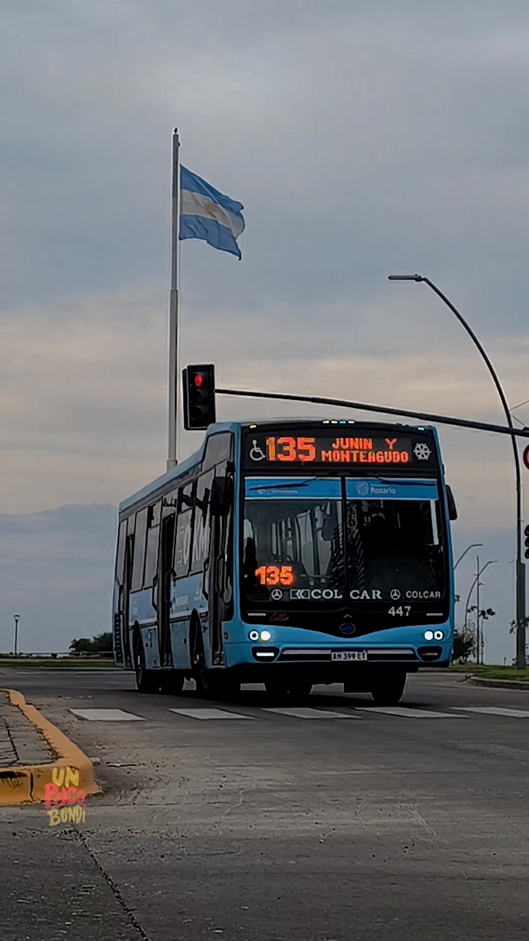 @el de un poco de bondi