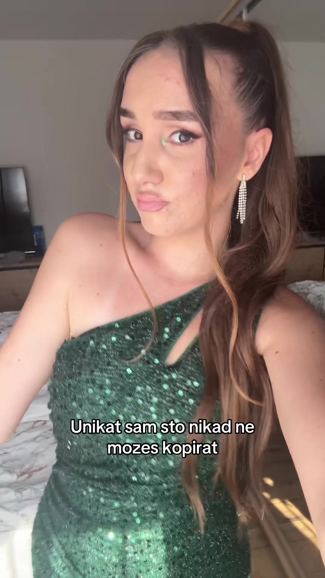 @Maki