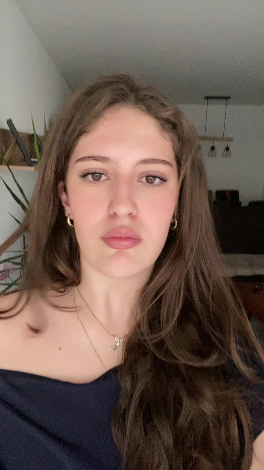 @🇦🇱