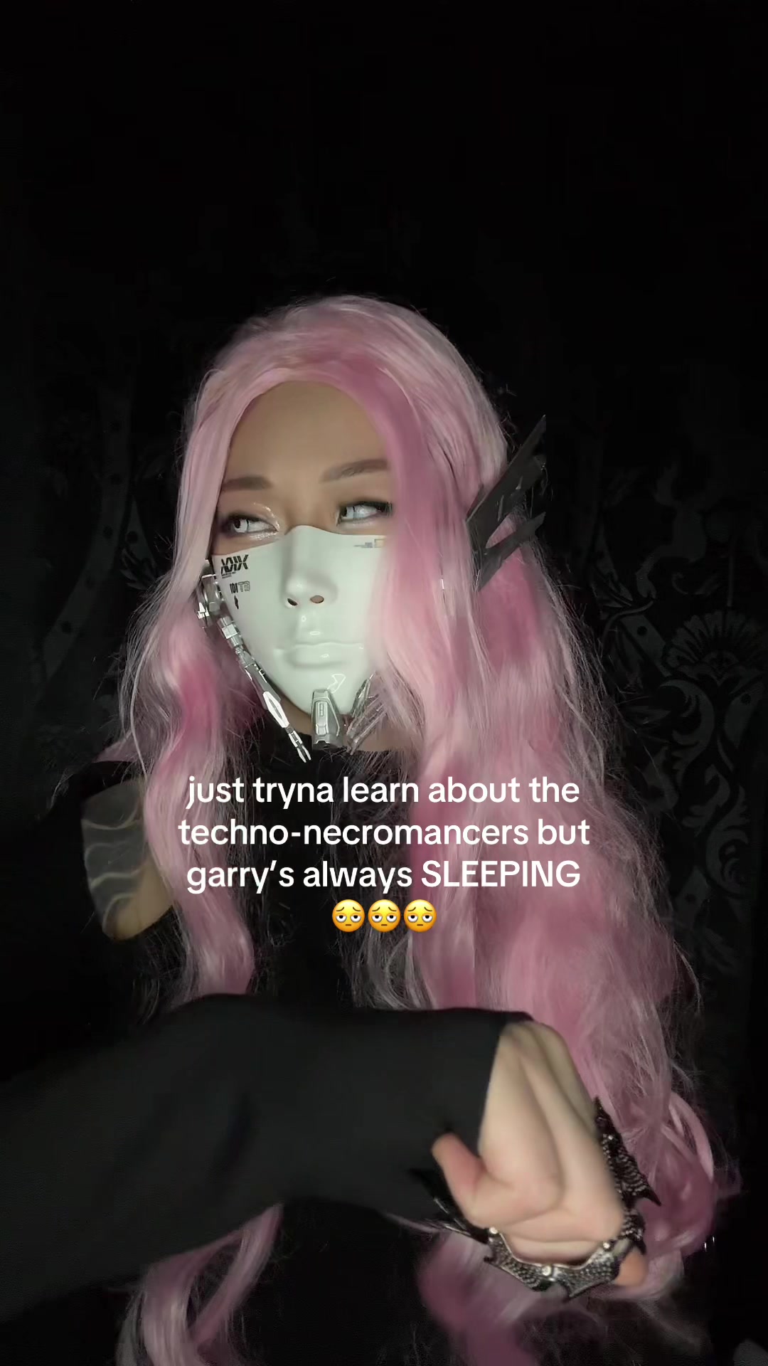 @elise🌙