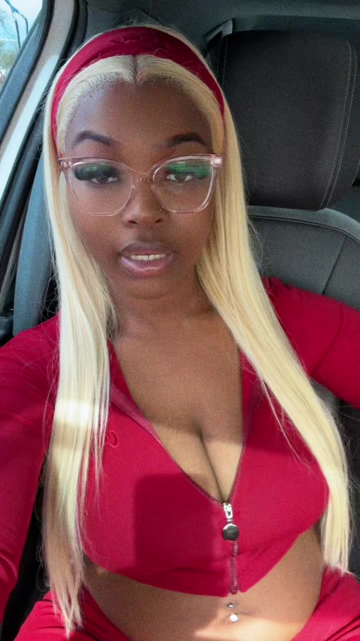 @🥶Shonti🥰