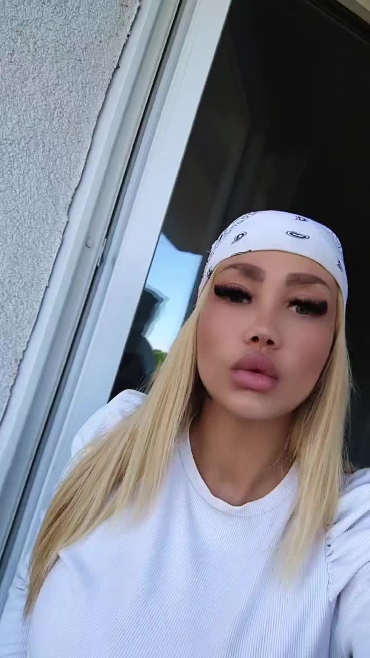 @Kala003