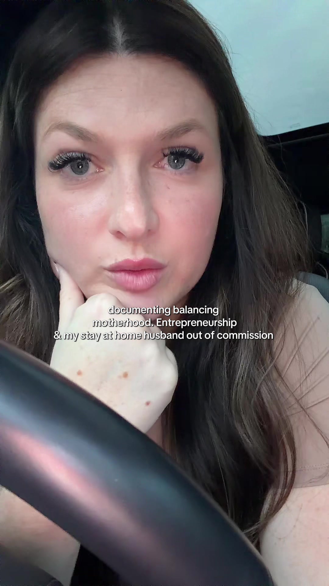 @itskeighlyhart