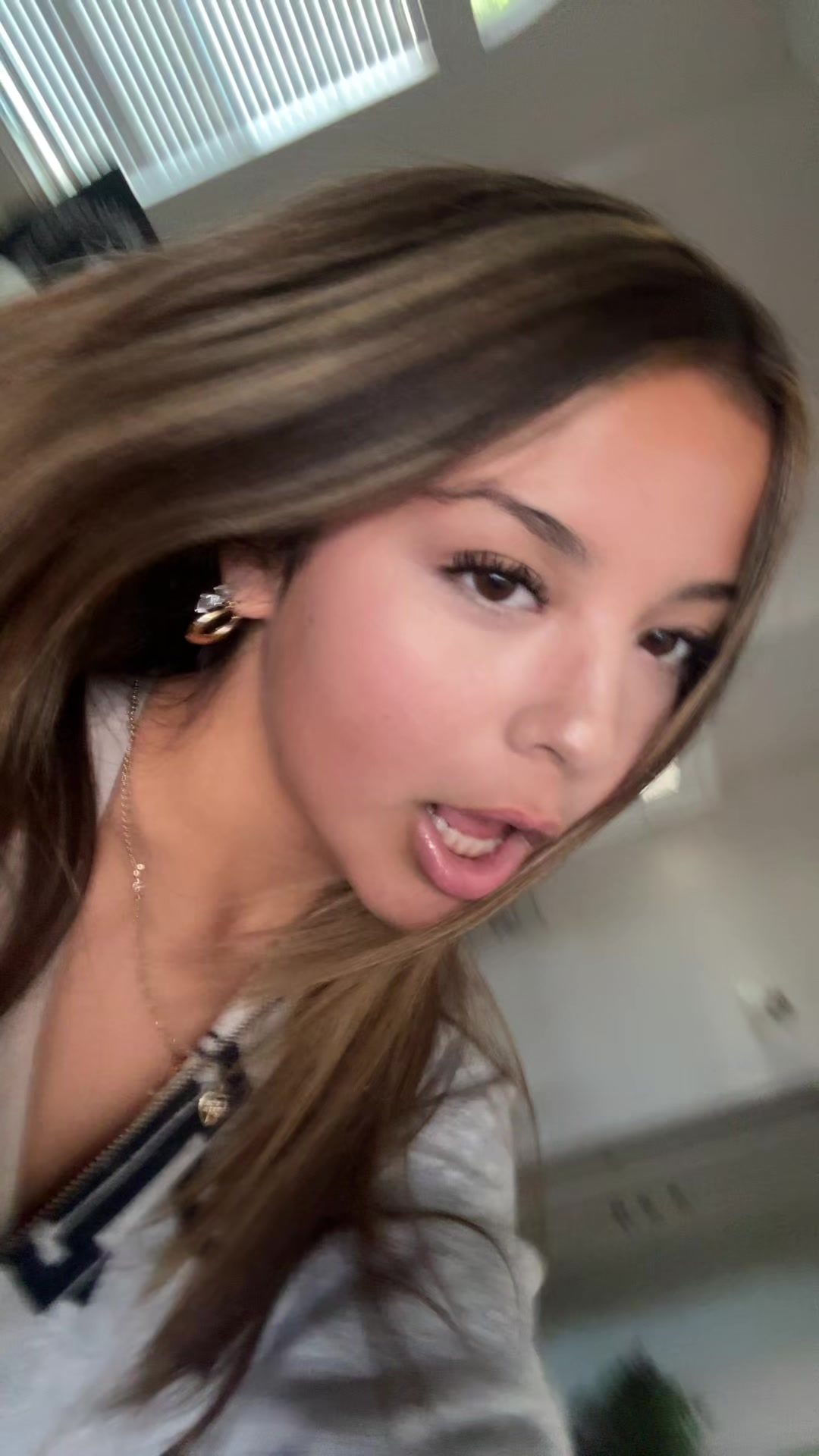 @Olivia_olivarez_