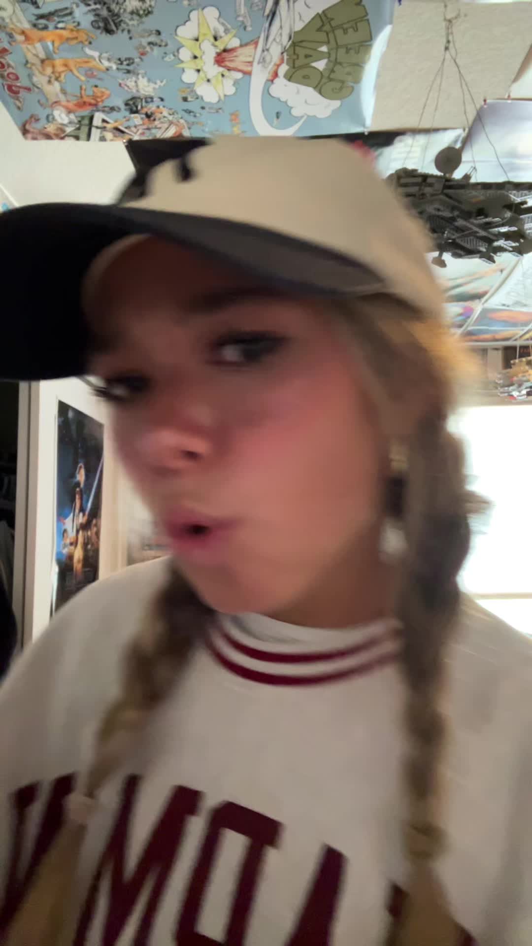 @Lily