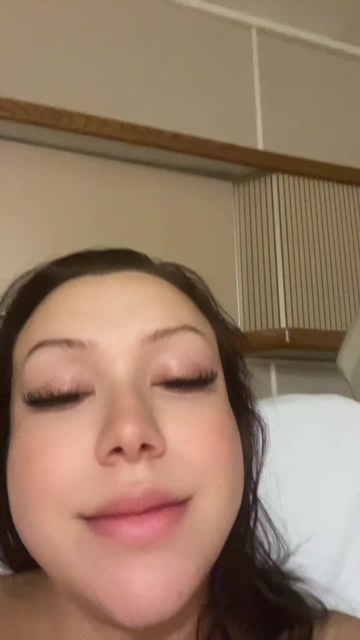 @T