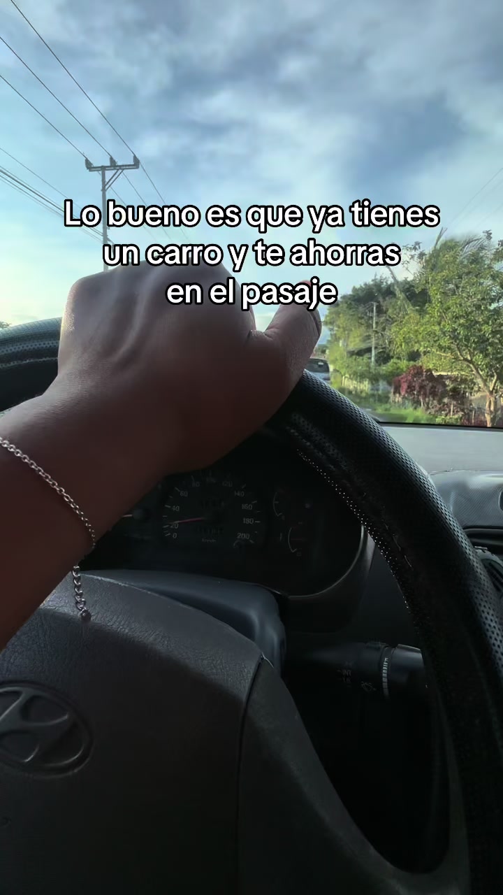 @tuchinita
