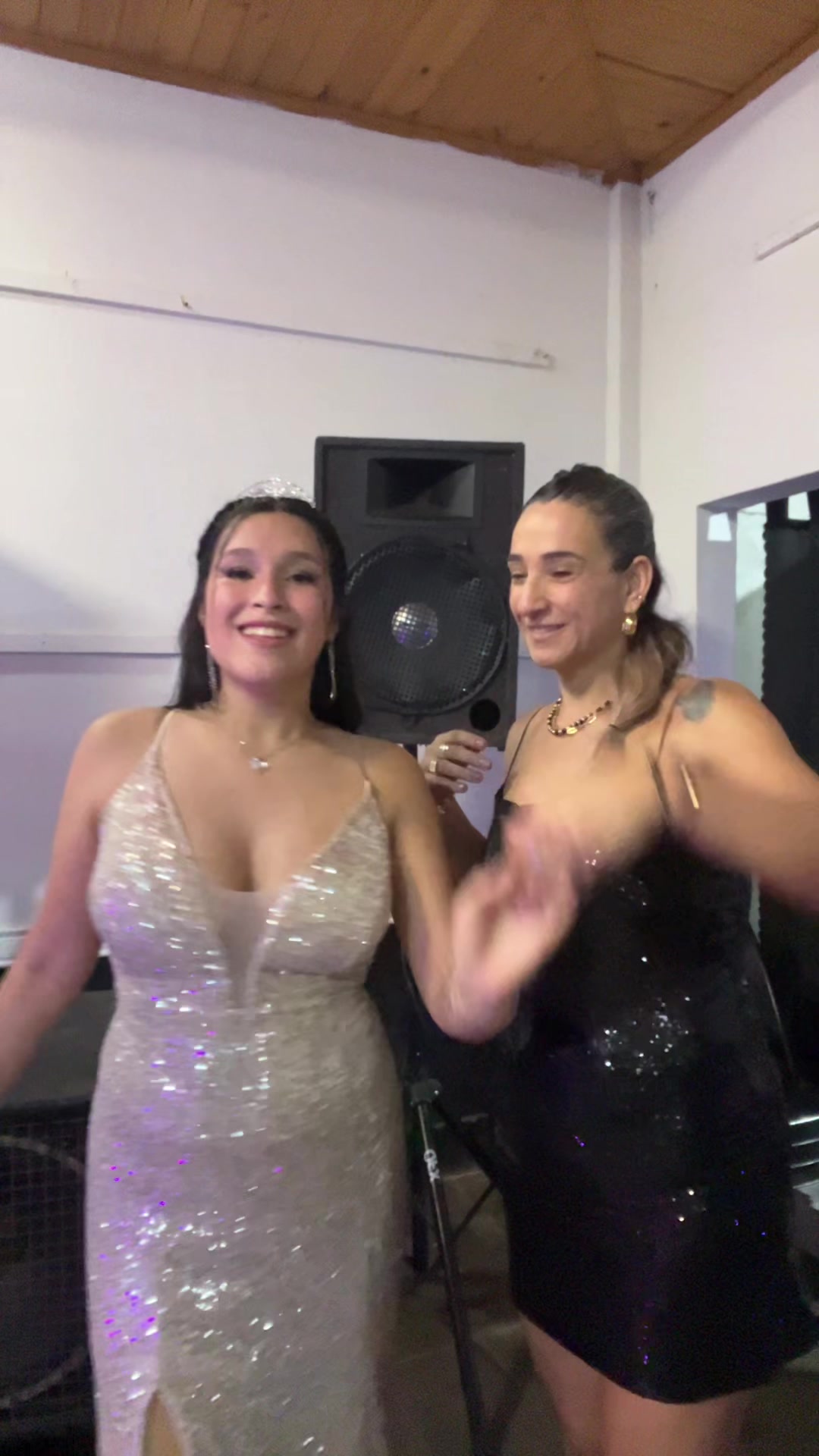 @Emii ✨