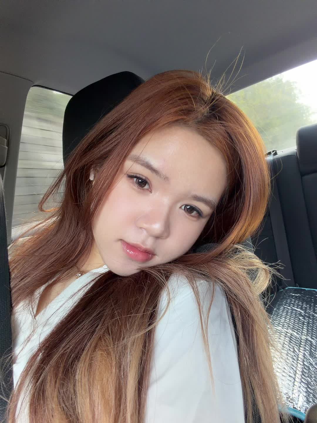 @vy