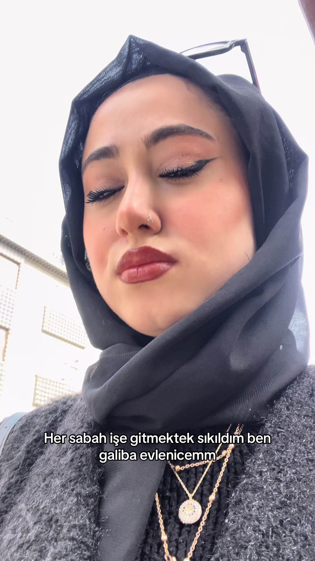 @e.svgnn