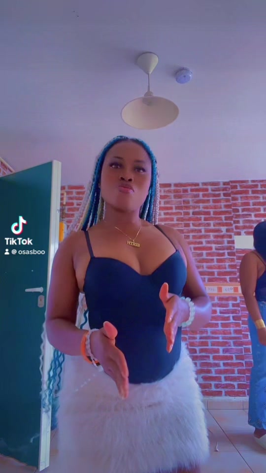 @Mhiz Felix 💋🦋🍓