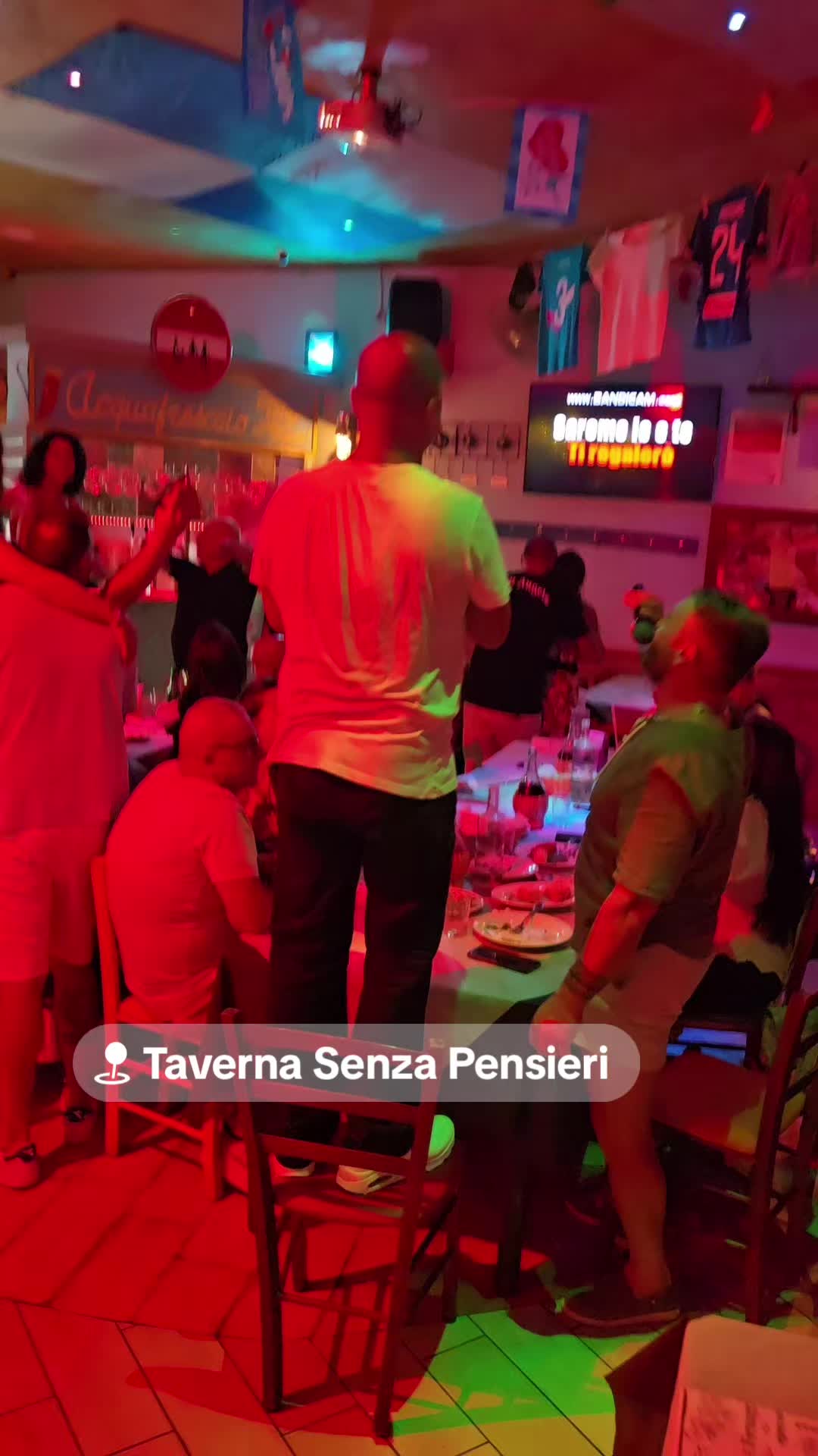@Tavernasenzapensieri
