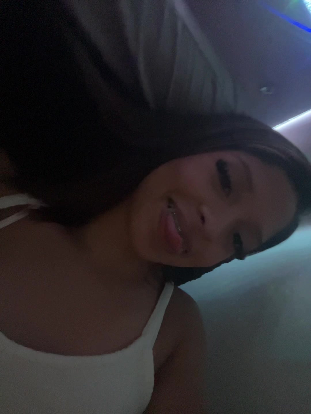 @Nat⚡️