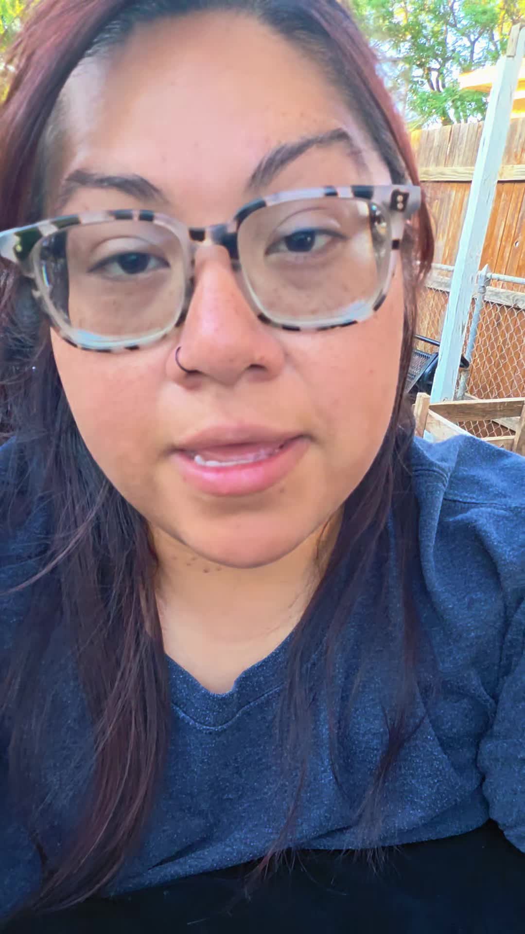 @Mzz. QueenLopez 💙💛✏️