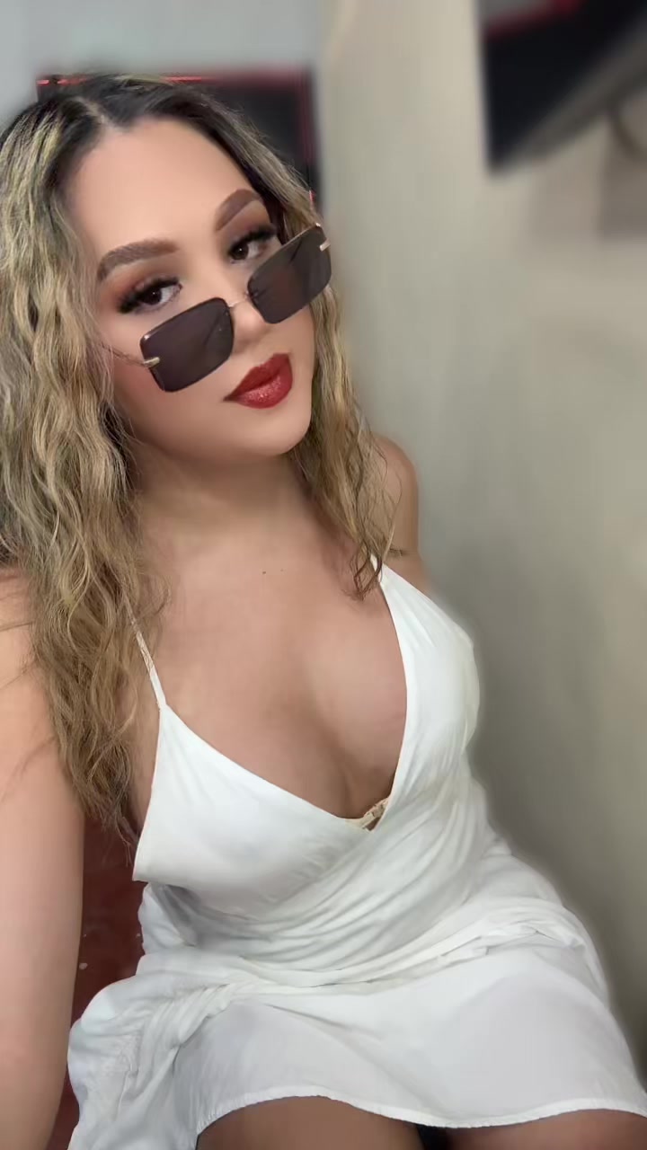 @Ainara