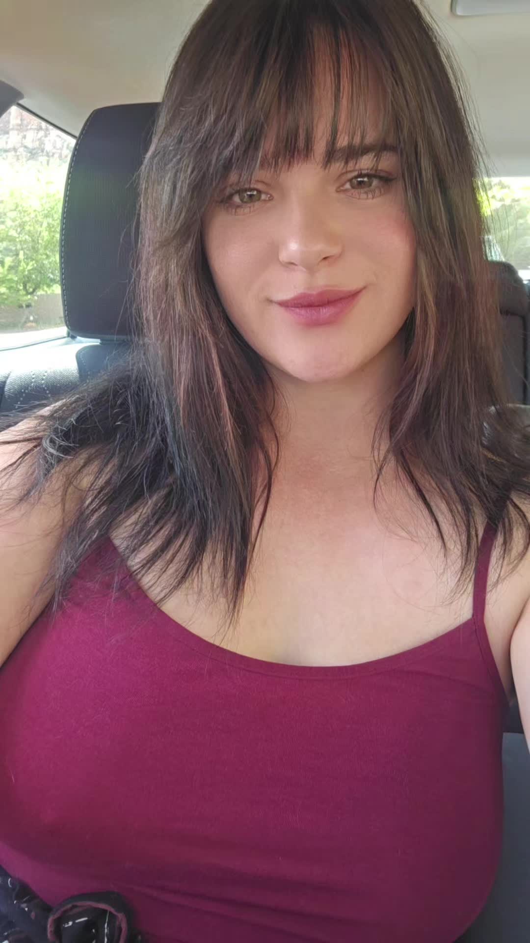 @KatReam🦄🐬