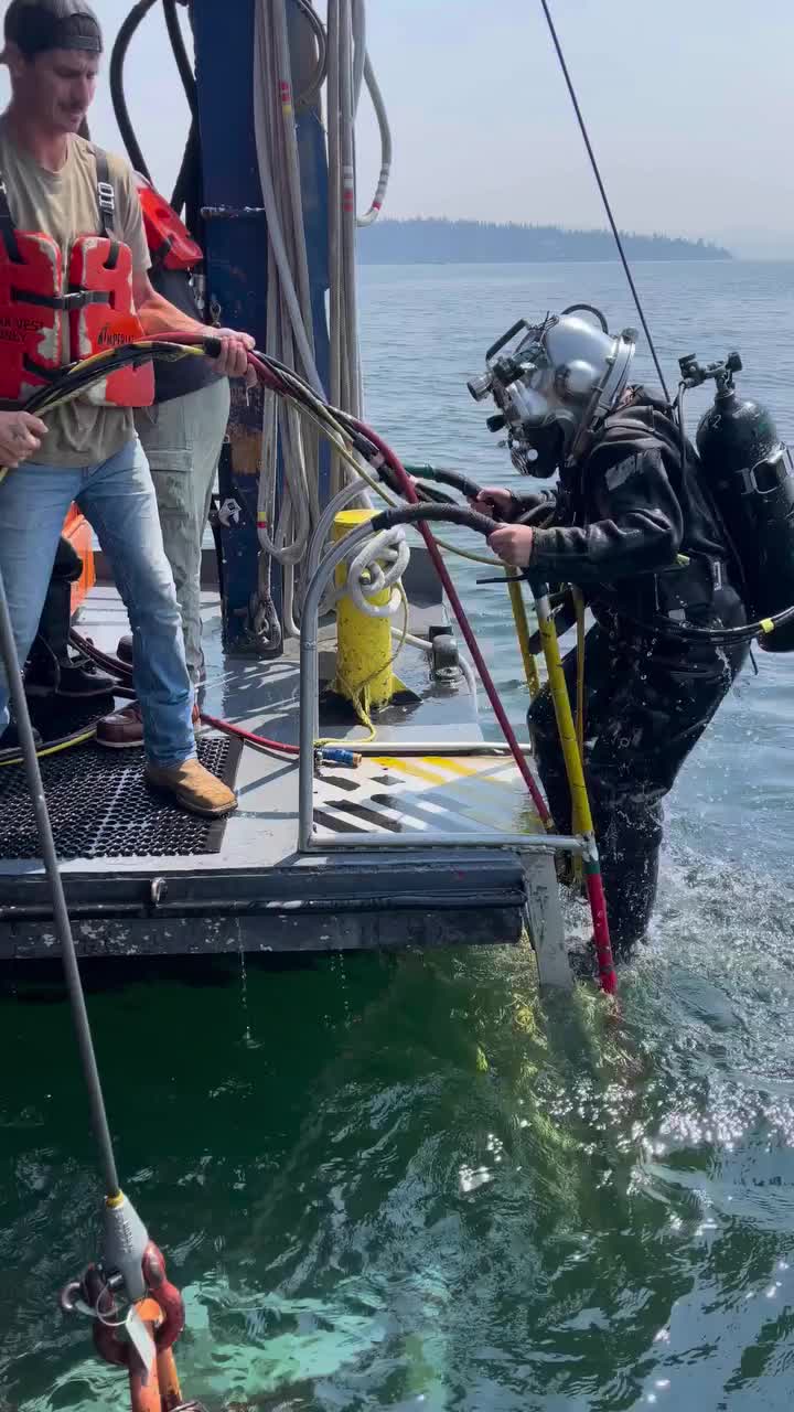 @DEEPSEA LOCKER