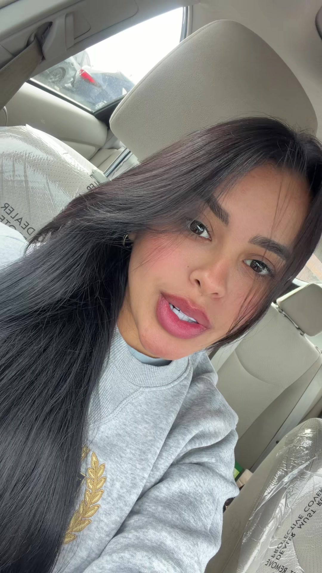 @Alexa Flores🍒