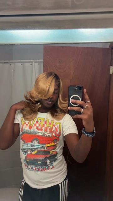 @Darkskinkenn