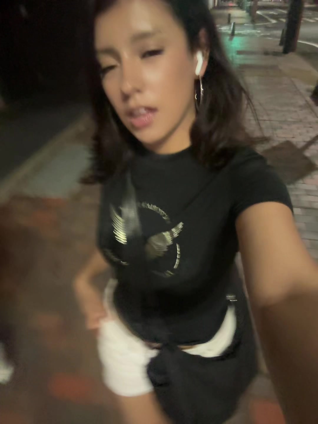 @chriss