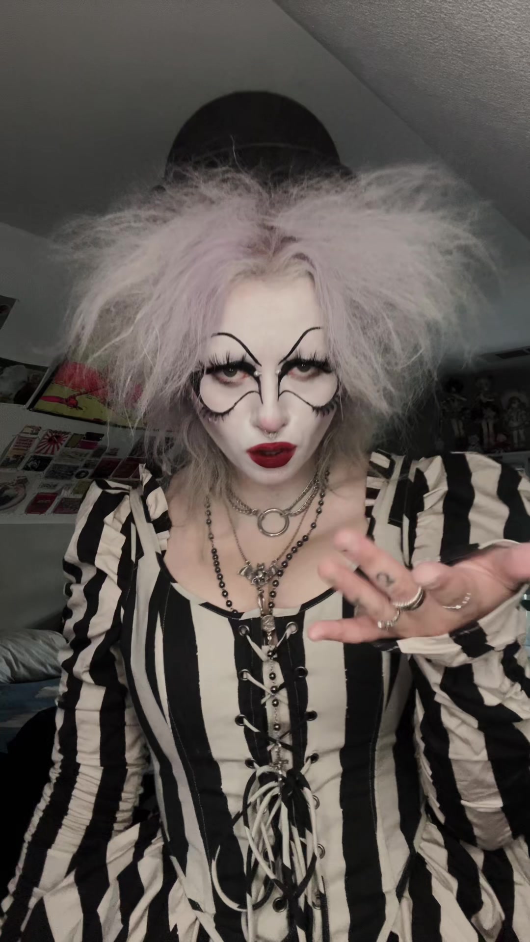 @dollygoth666