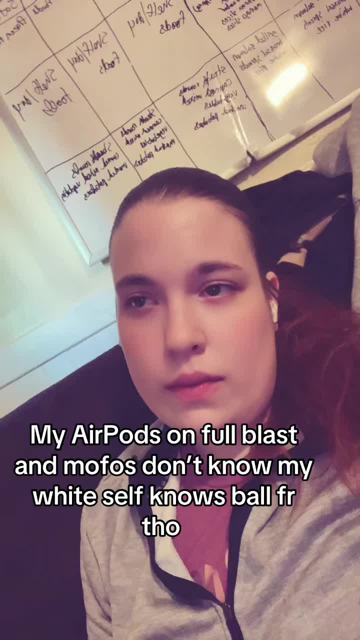 @HiddenVirgo[Mom of 4]/Content