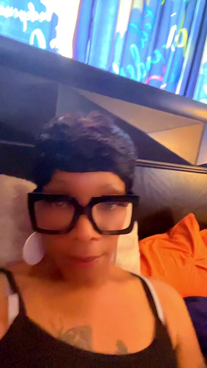 @QueenLawne