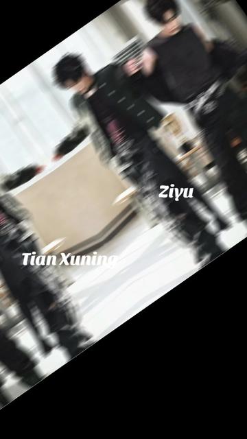 @Yuni Corn 09190706💛💙