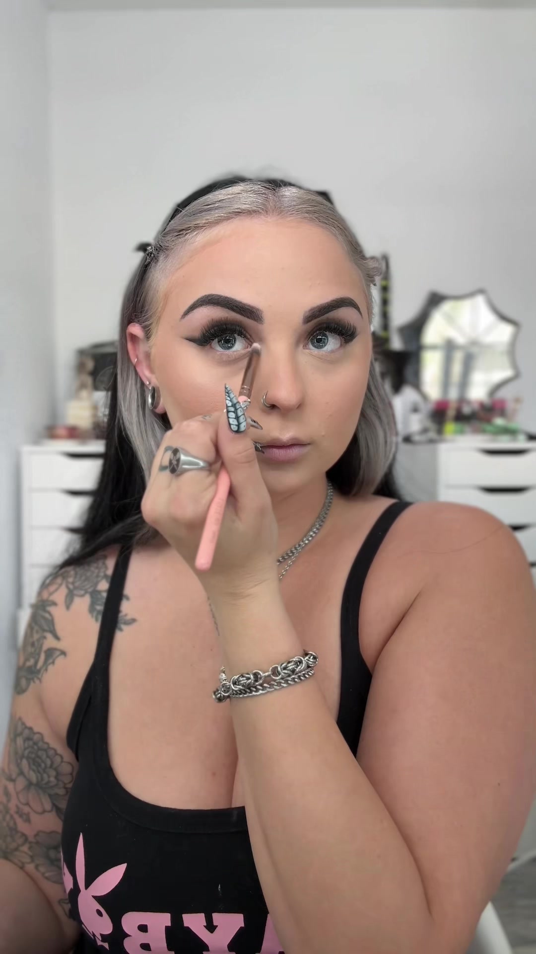 @Tara | Alt Fashion Inspo 🖤⛓️