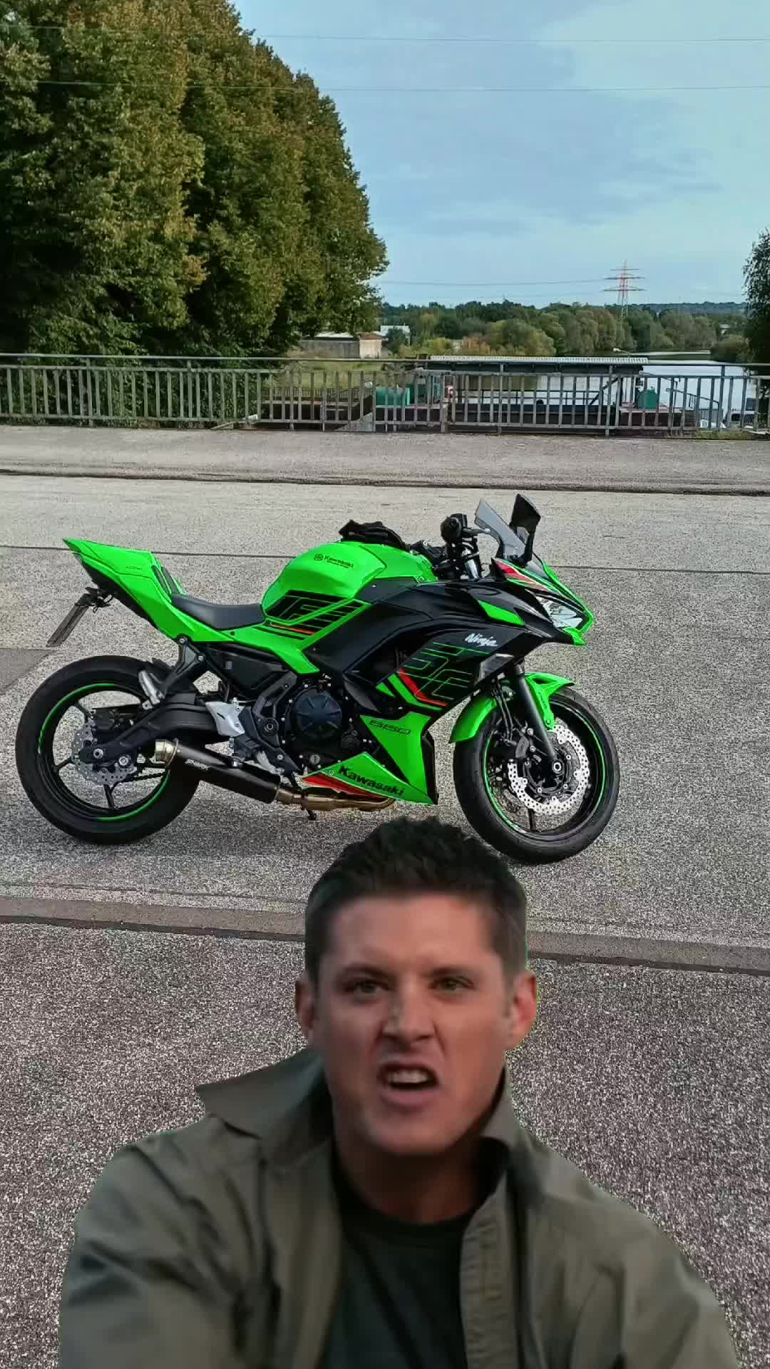 @ElliPirelli