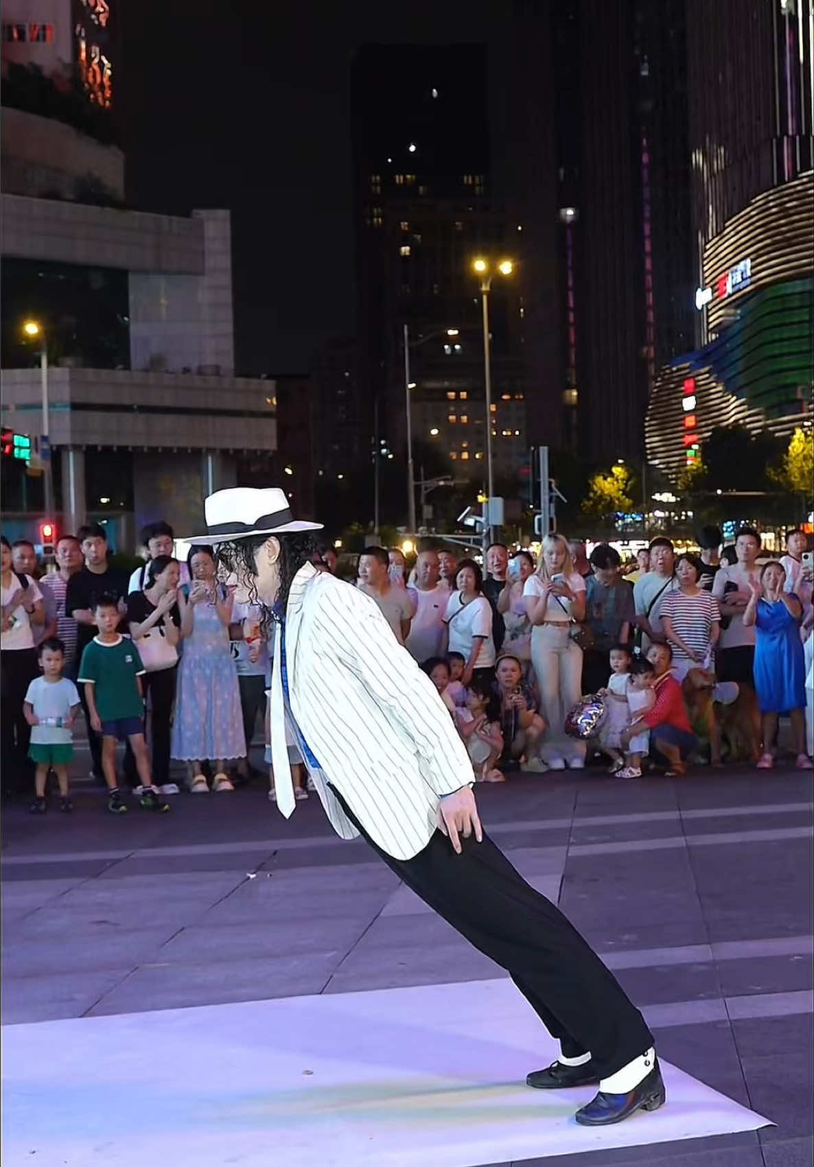 @MichaelJacksonCJ