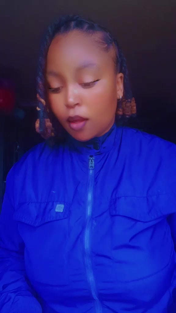 @Queen Zeeh Mamkhuma