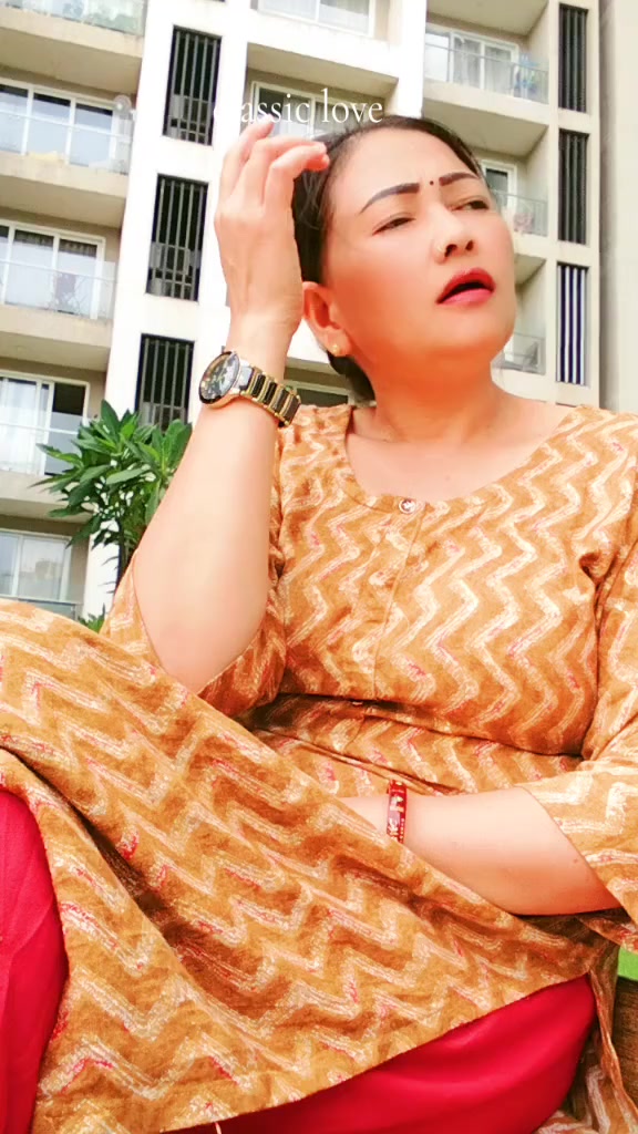 @Anushashahi@pyuthani😊
