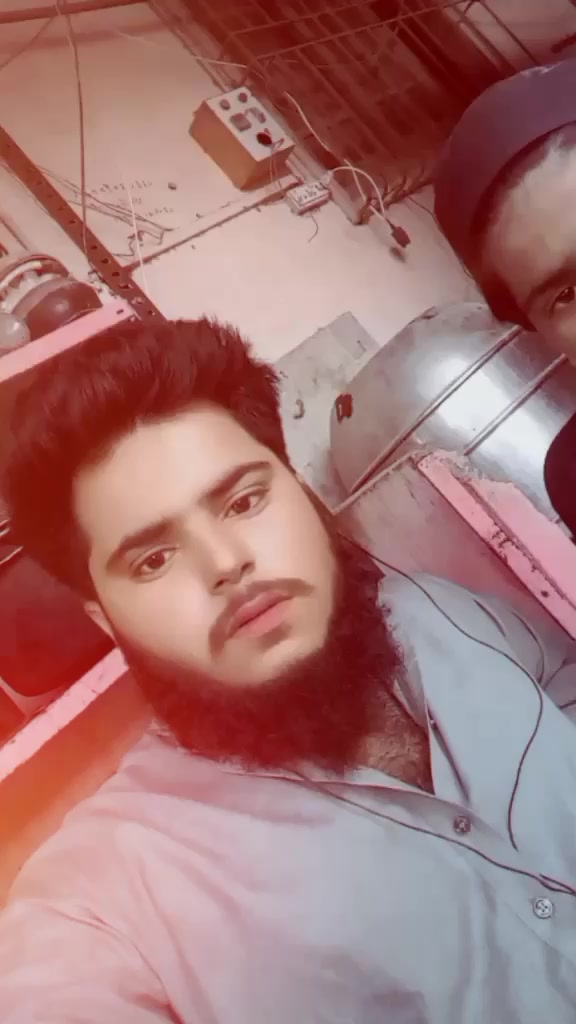 @M J