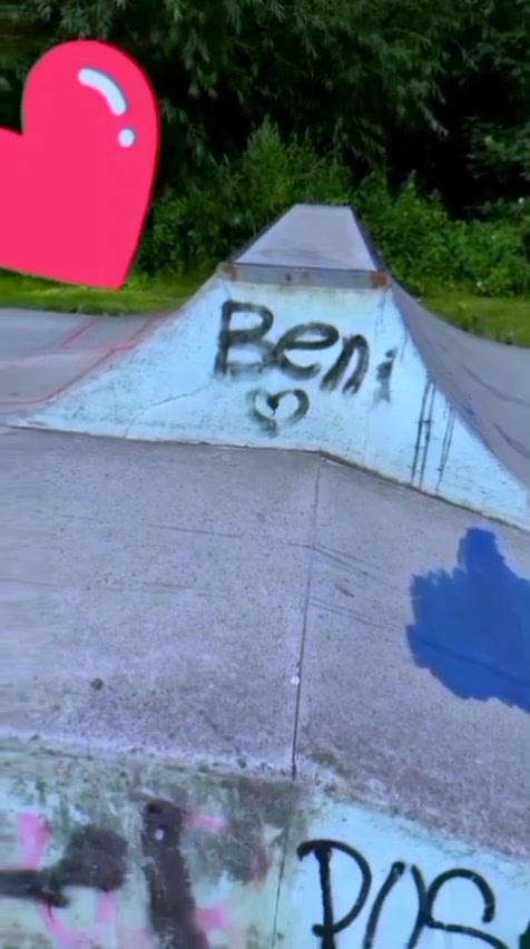 @Beni