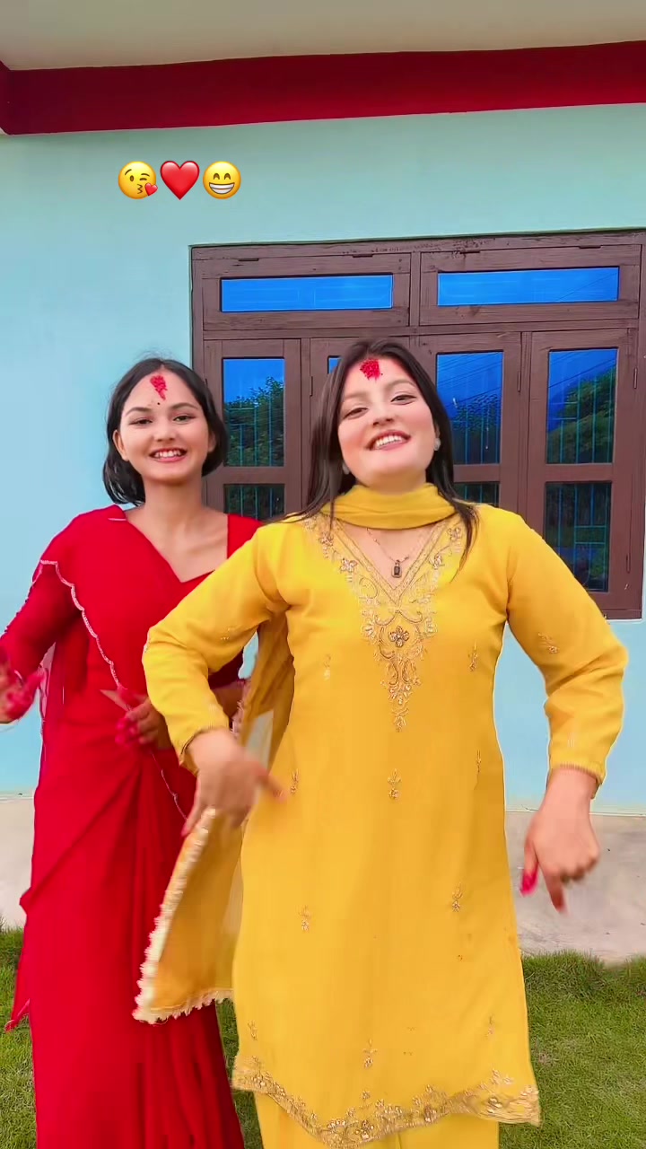 @रुपा खड्का 🕊️☘️❤️