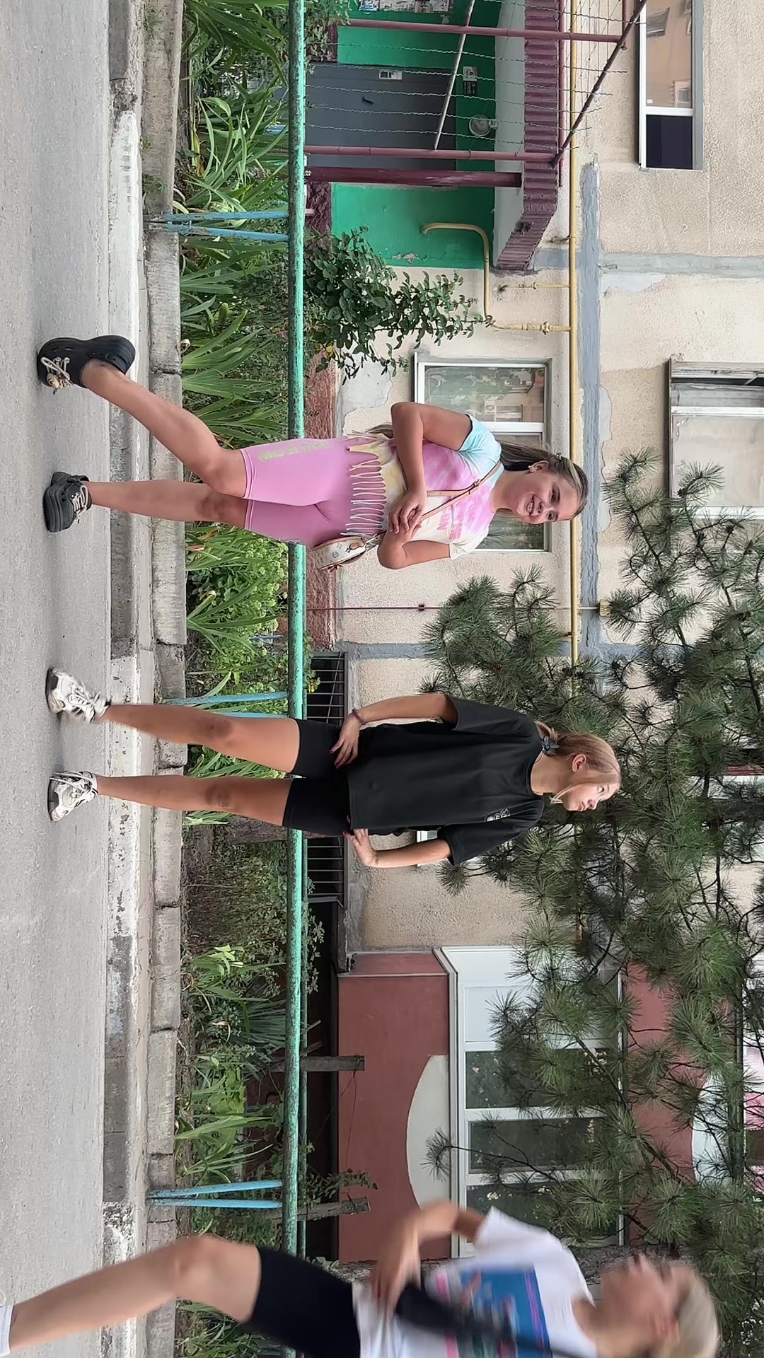 @Elya_Star_Sweet