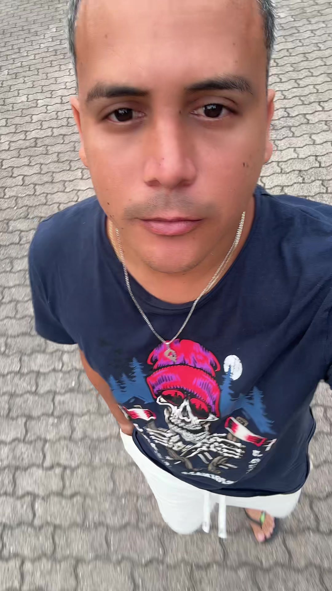 @0interes