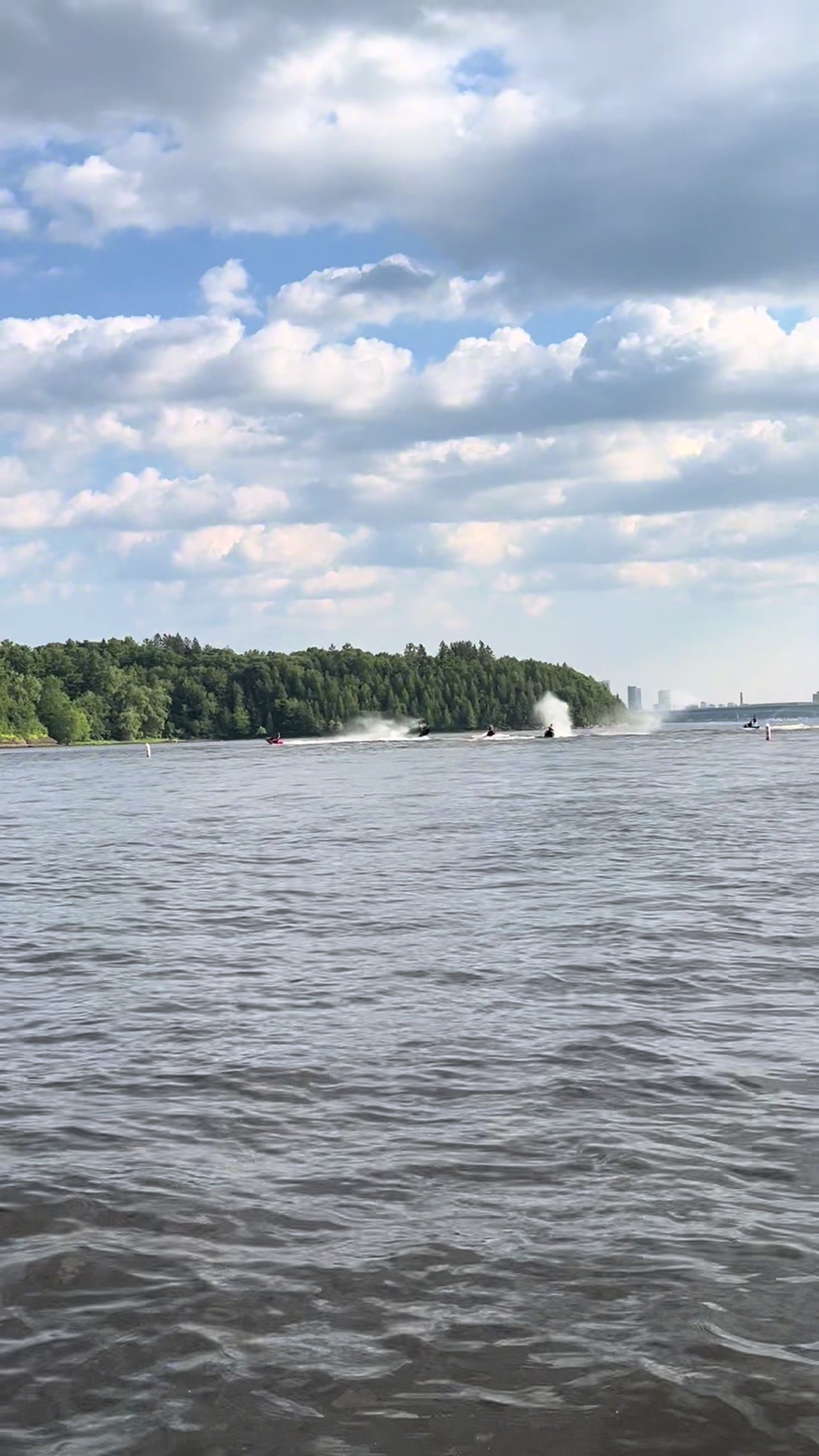 @bros_jetskis_rentals