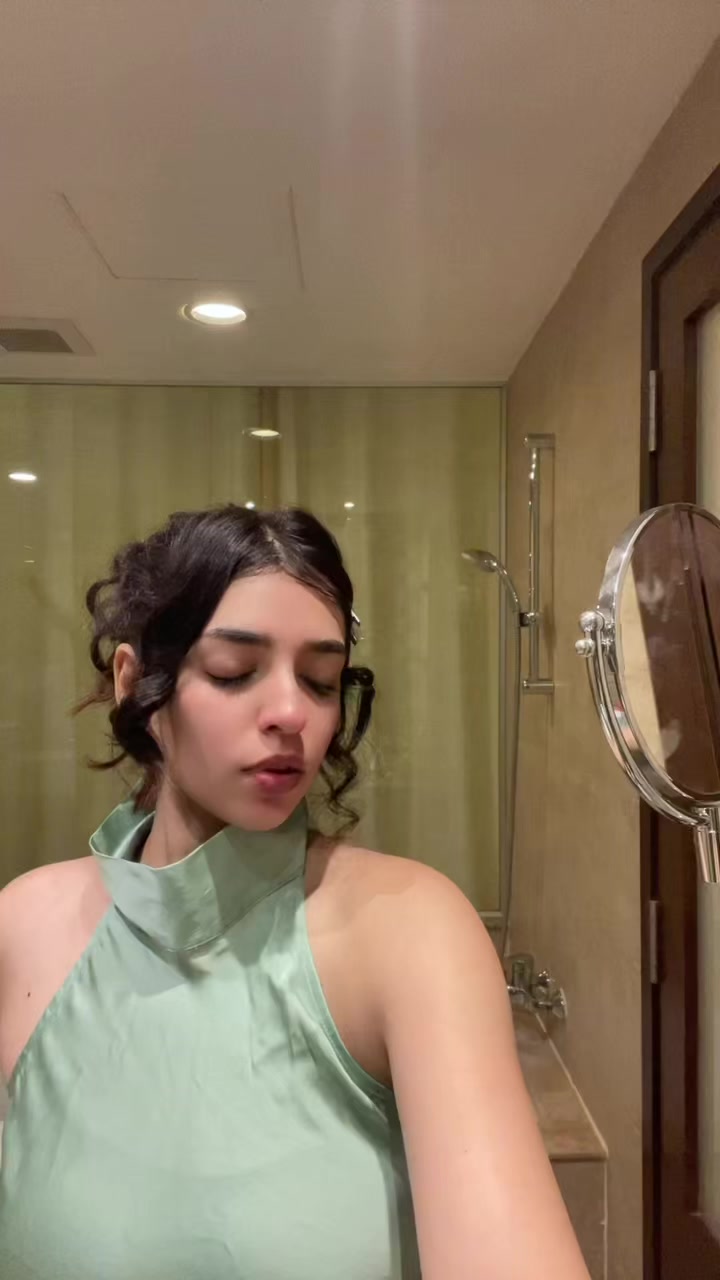 @Ri