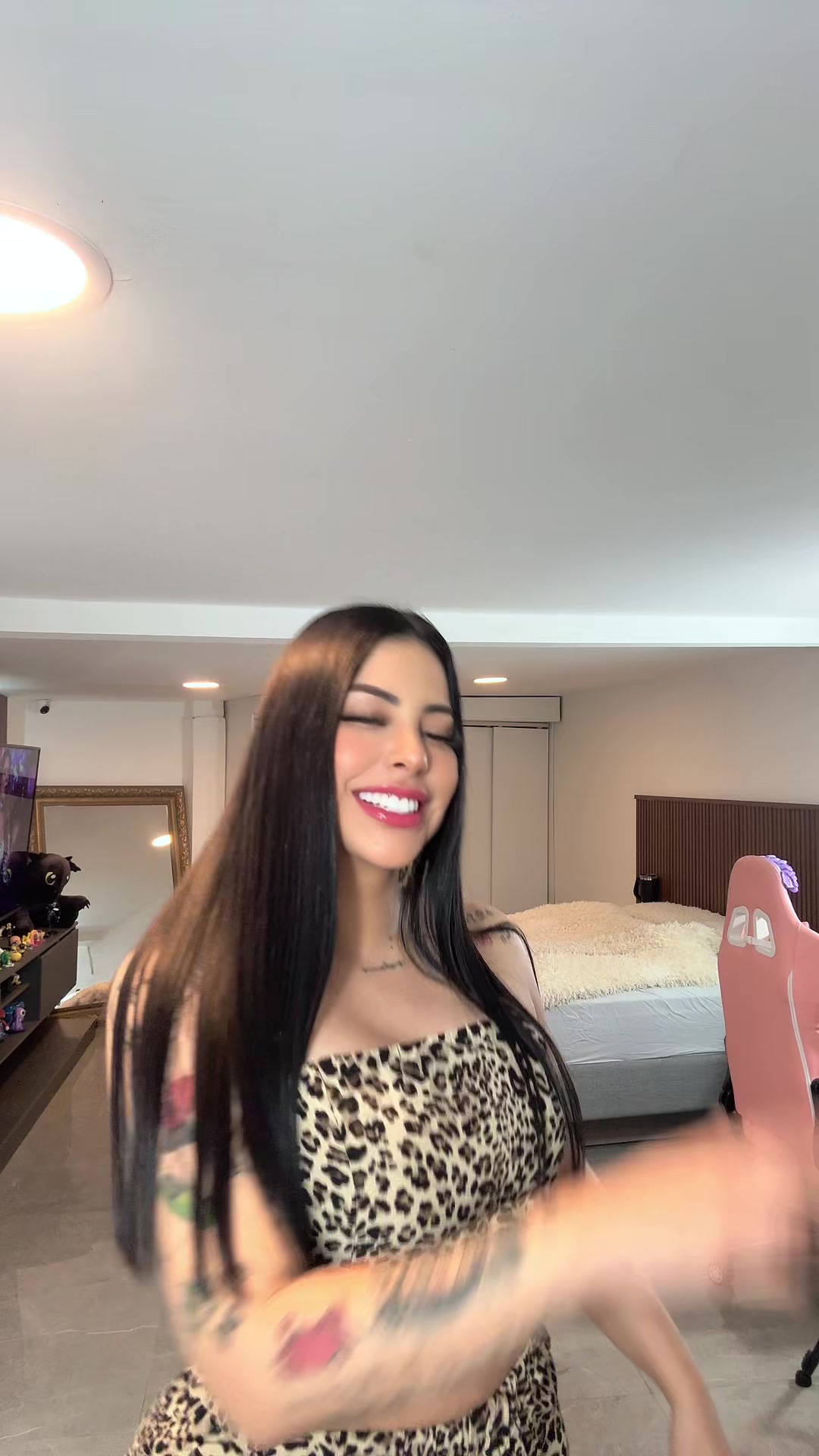 @luisaespinozaviral