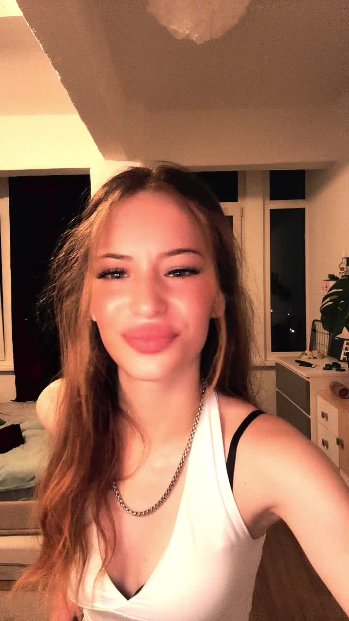 @Sxrah19