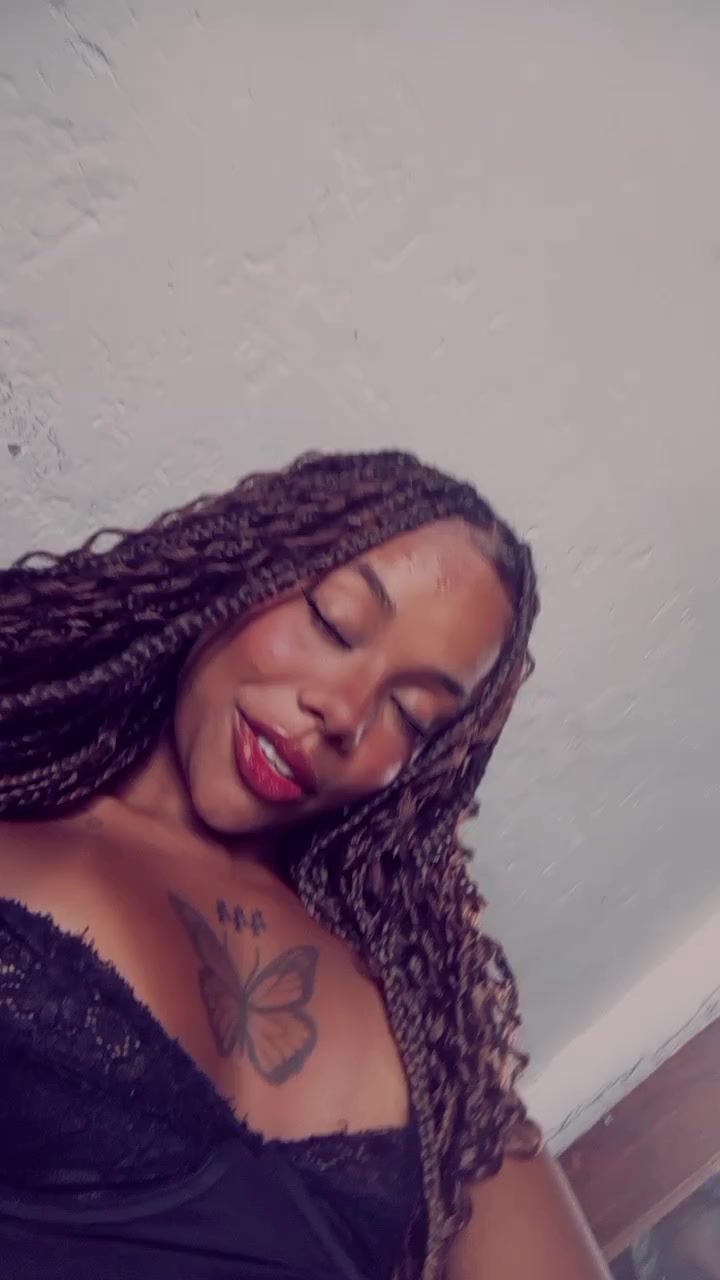 @021_PrettaRara
