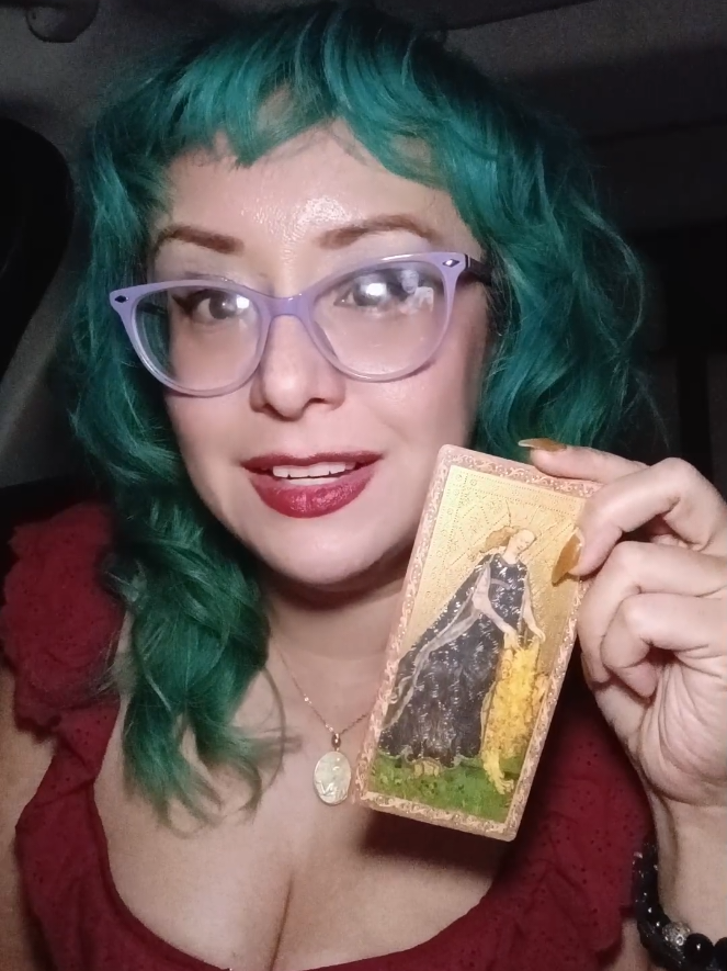 @iOtheEmpress