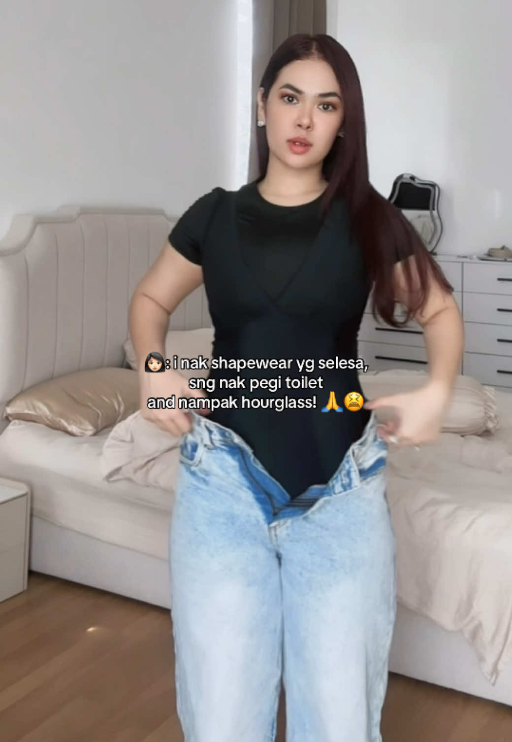 @Debvchi