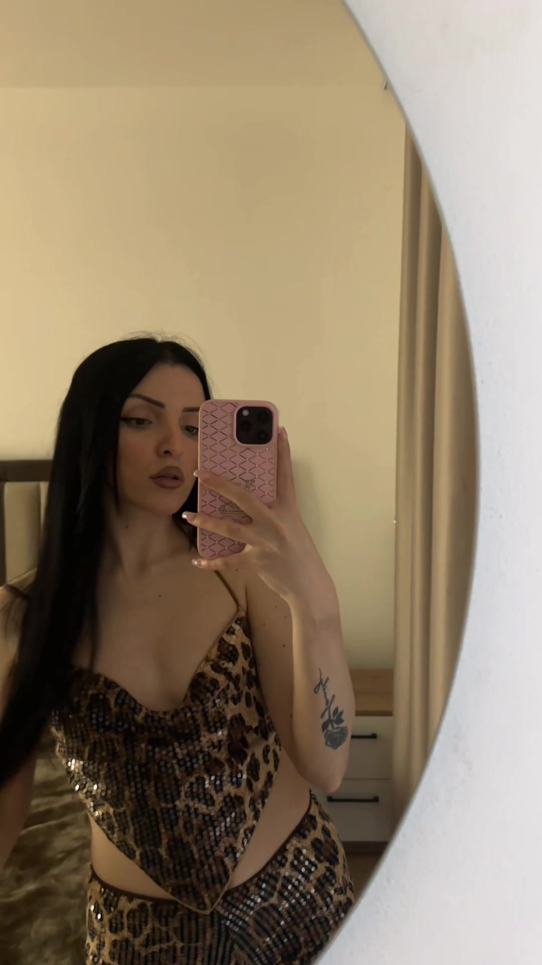 @xhuliaaa1