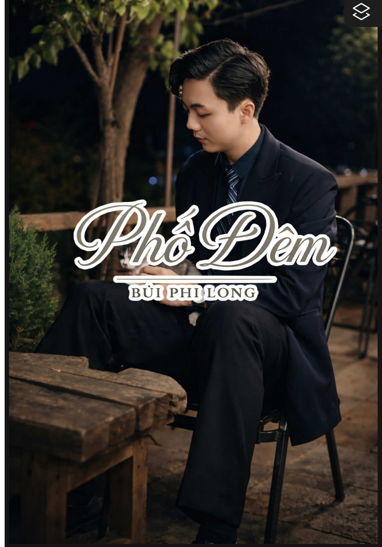 @B&ugrave;i Phi Long