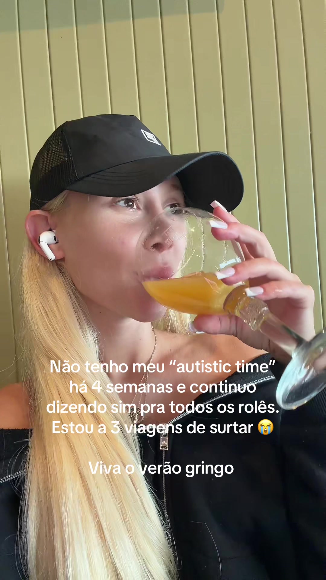 @Isa