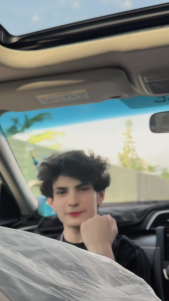 @H.K